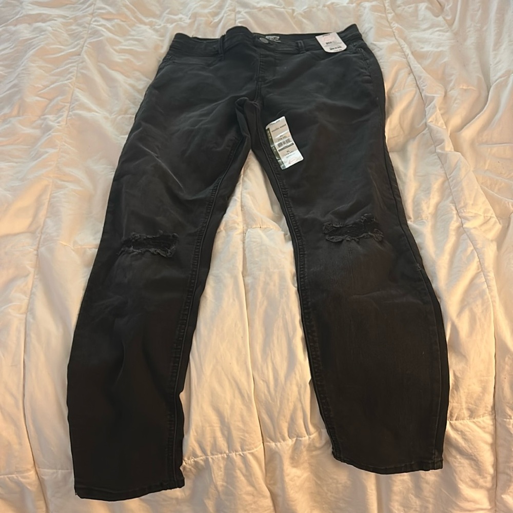 Black jeggings distressed new with tags kids size XL